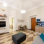 Joivy Modern Flat In The Perfect Centre Of Genoa